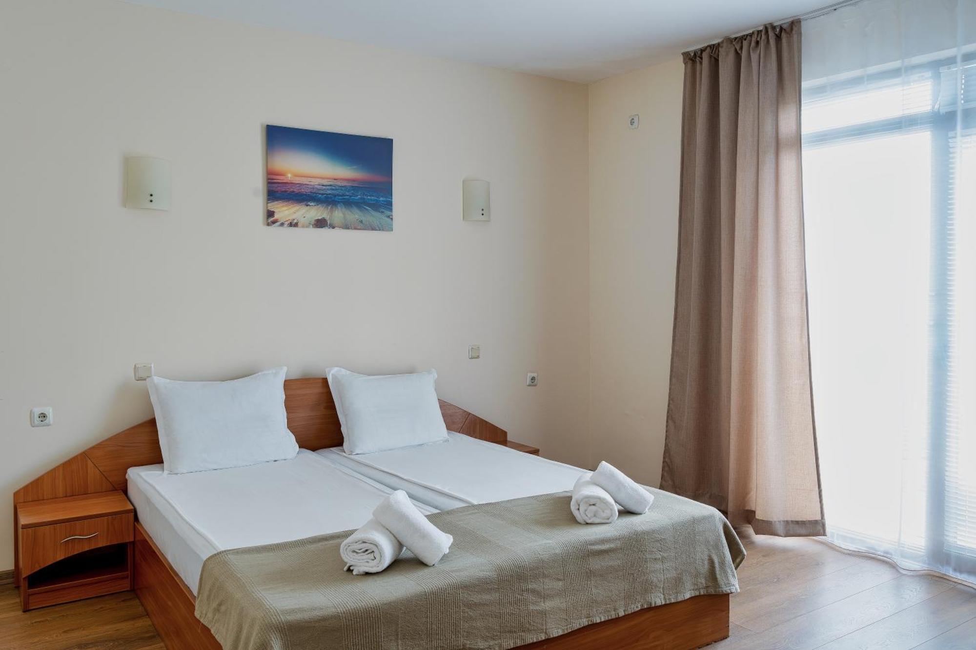 Hotel Milan بريمورسكو المظهر الخارجي الصورة