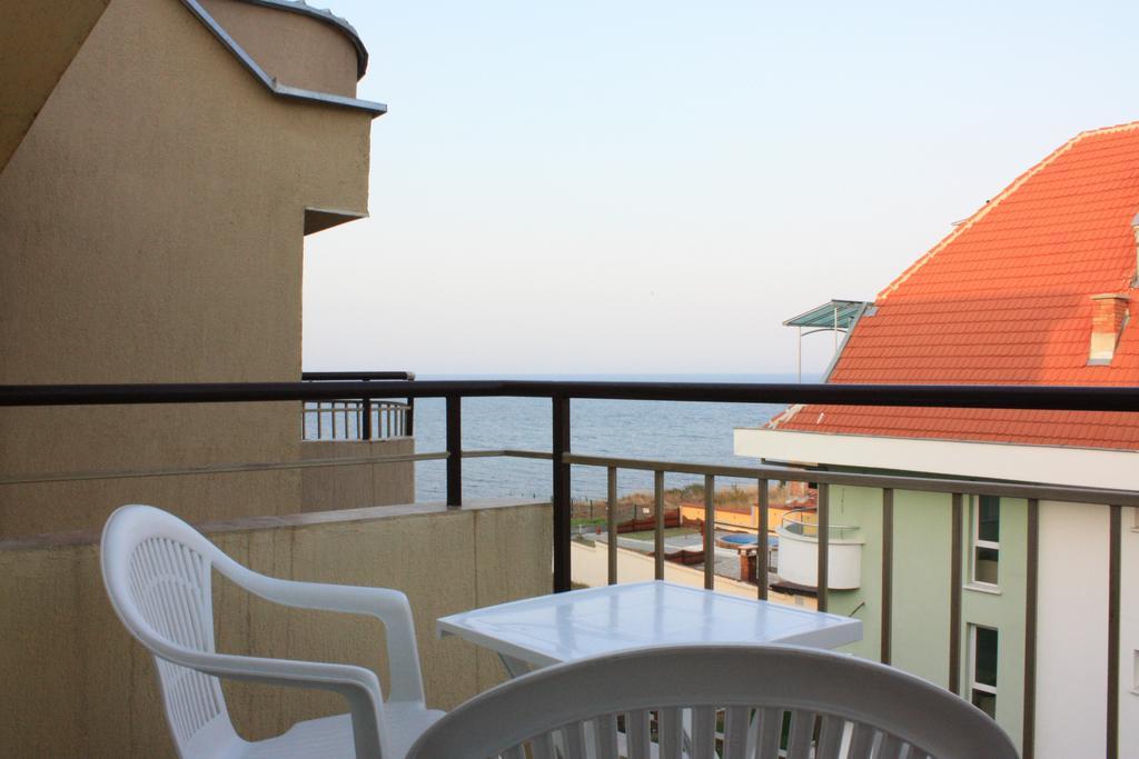 Hotel Milan بريمورسكو المظهر الخارجي الصورة
