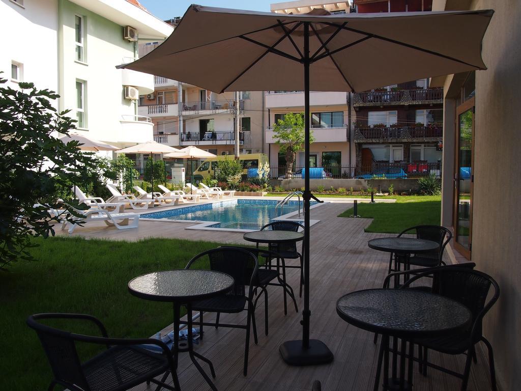 Hotel Milan بريمورسكو المظهر الخارجي الصورة