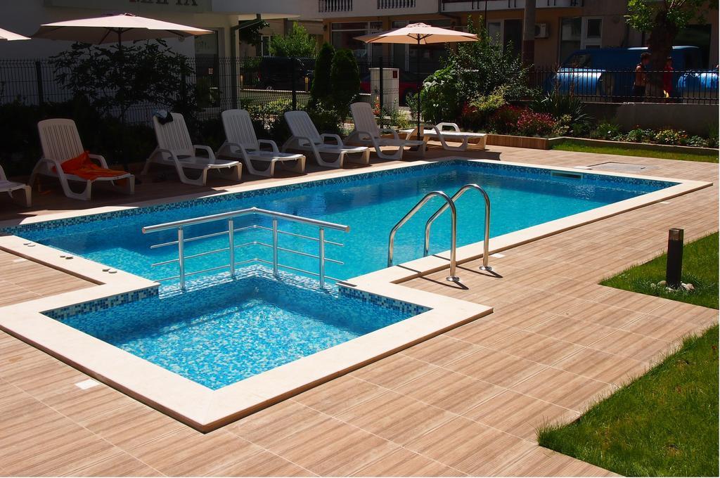 Hotel Milan بريمورسكو المظهر الخارجي الصورة