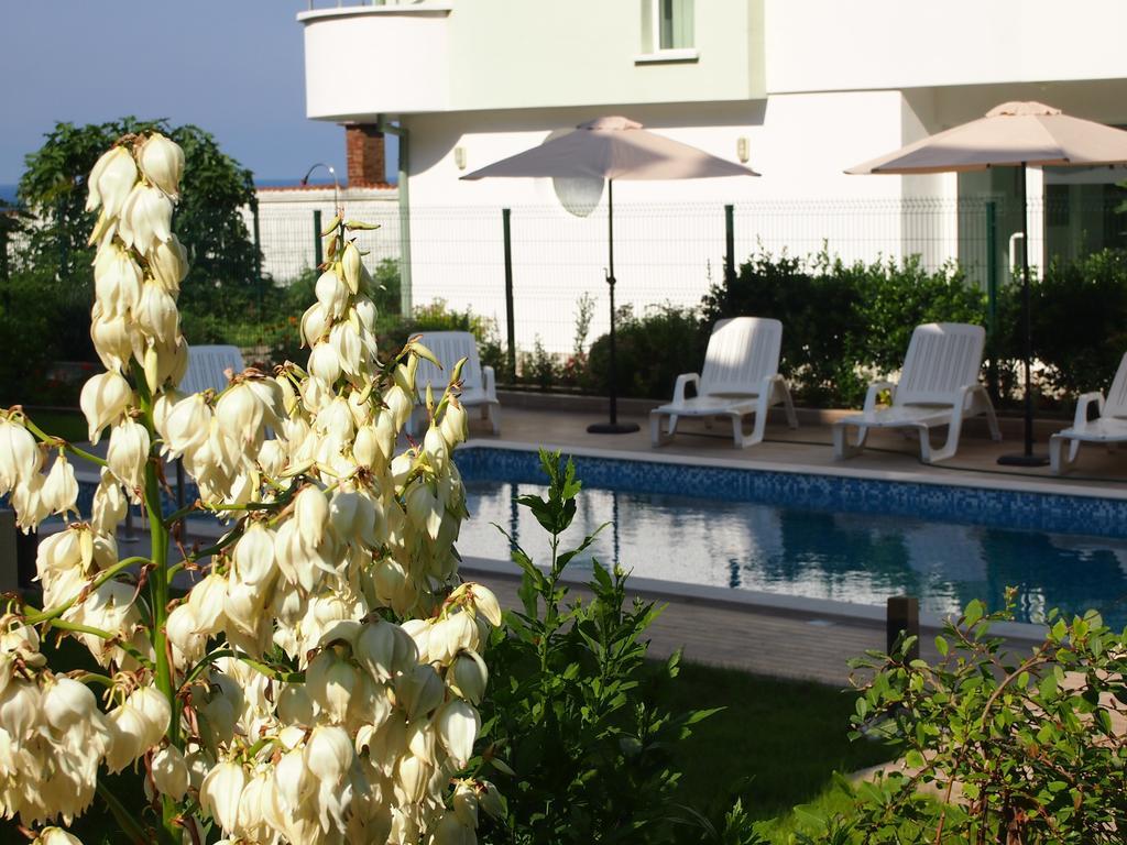 Hotel Milan بريمورسكو المظهر الخارجي الصورة