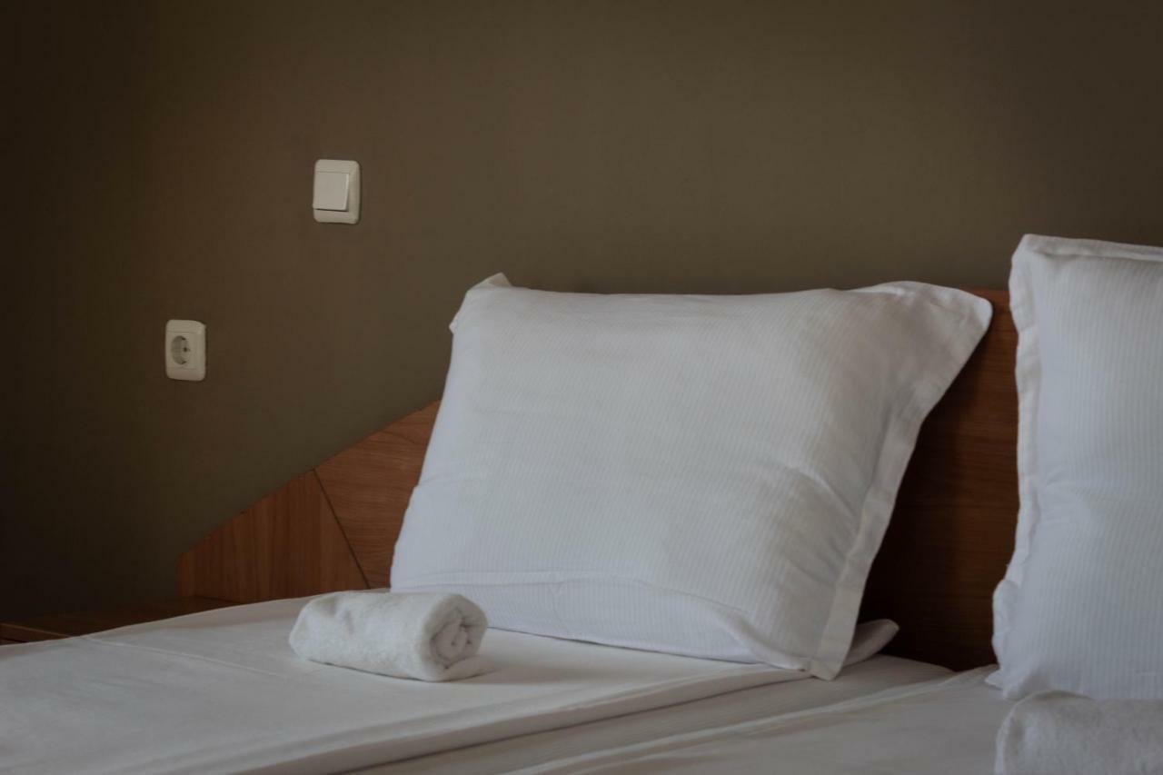 Hotel Milan بريمورسكو المظهر الخارجي الصورة